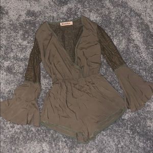 💜3/$25 Reverse Olive Lace Romper